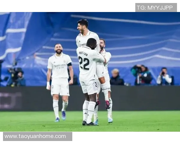 吕迪格的足球之路：从青训到国际赛场的辉煌历程与成就解析