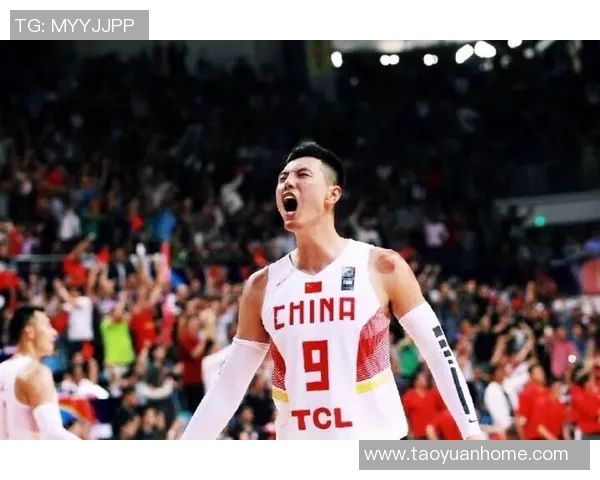 翟晓川：从篮球场上的拼搏者到人生舞台上的奋斗者