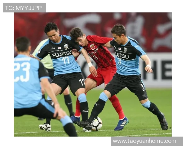 上港与川崎激战正酣比分悬念迭起球迷热情高涨