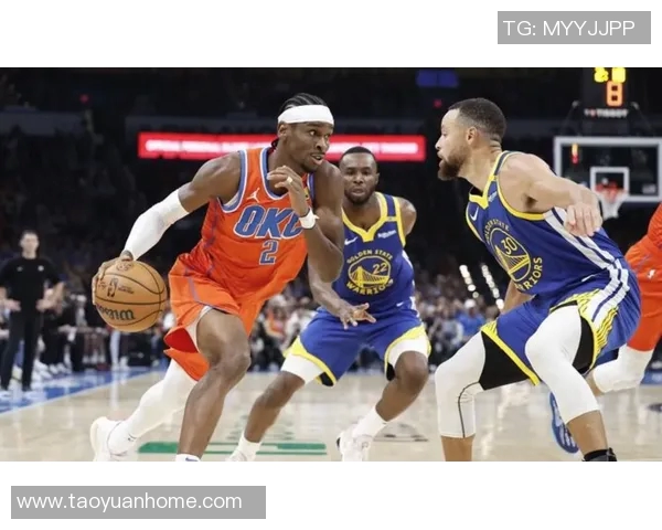 骑士与雷霆总决赛第四场激战回顾精彩瞬间与关键时刻分析 骑士与雷霆总决赛第四场激战回顾精彩瞬间与关键时刻分析