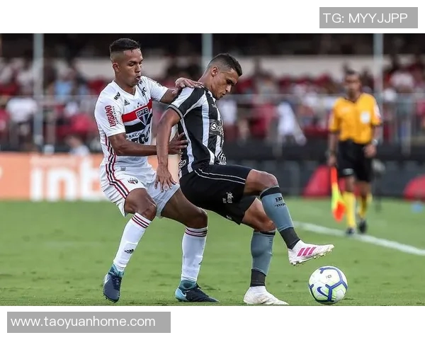 巴西国际与米竞技激战正酣比分揭晓精彩瞬间回顾 巴西国际与米竞技激战正酣比分揭晓精彩瞬间回顾