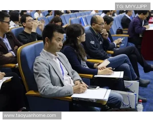 杭州篮球队进攻体系解析：战术布局与配合技巧的全面探讨